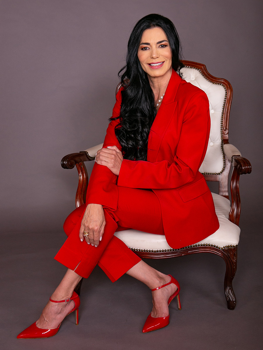 Dra. Carla Ferreira